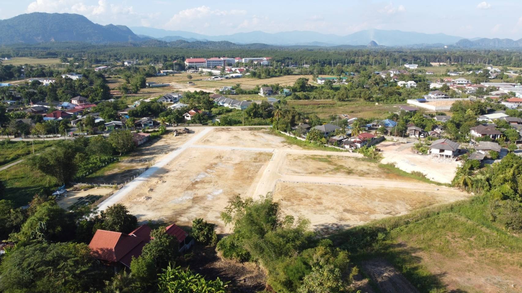 ที่ดินหนองหม้อ เมืองเชียงราย